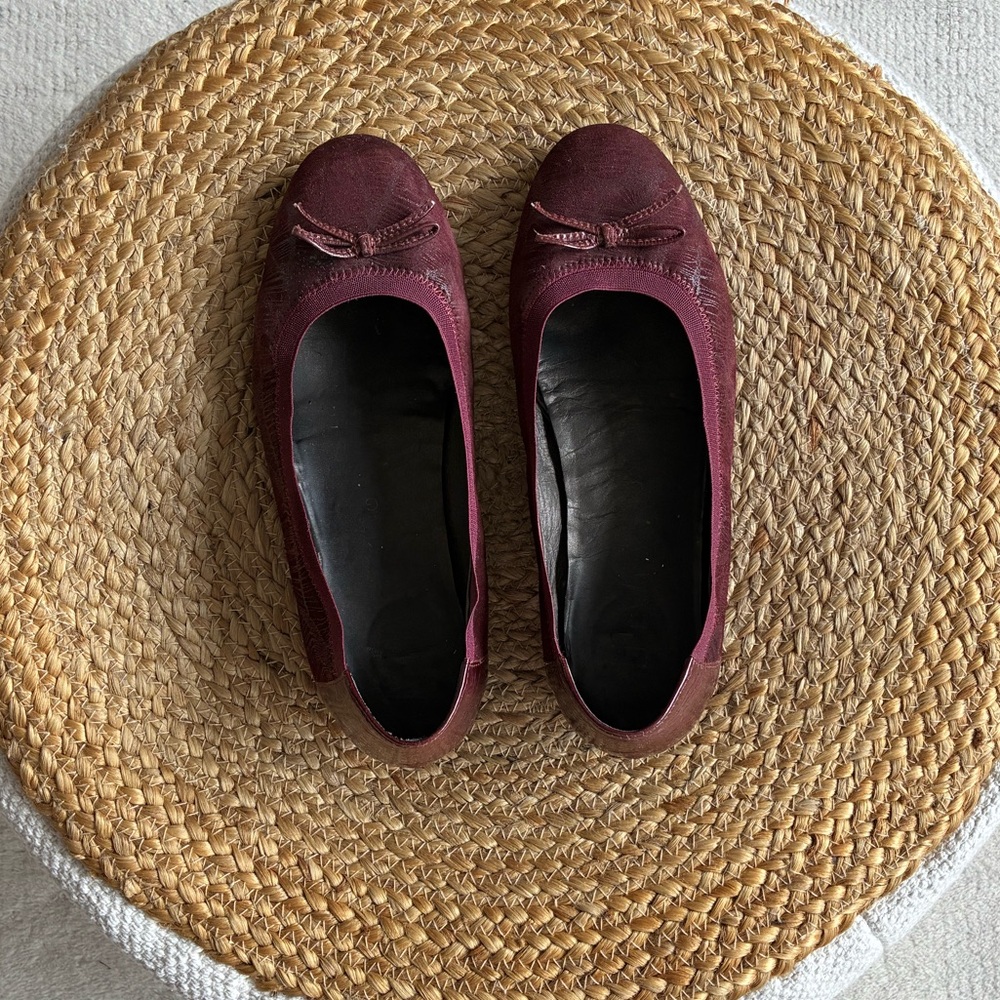 Alpina Chic Burgundy Women's Ballet Flats